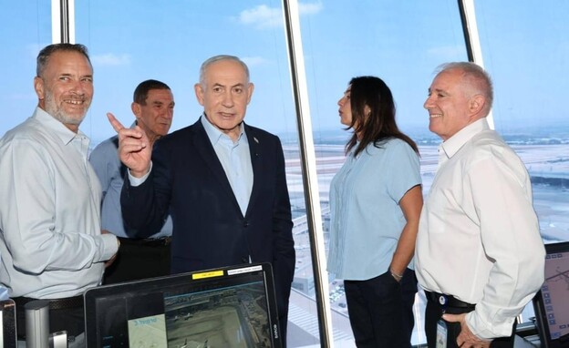 ראש הממשלה נתניהו ושרת התחבורה רגב בנתב"ג
