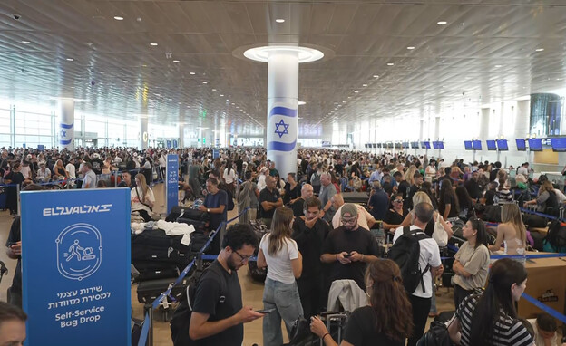 העומס הכבד בנתב"ג (צילום: חדשות 12)