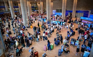 עומסים בנתב"ג (צילום: אבשלום ששוני, פלאש 90)