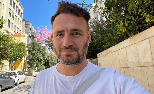 תומר שלוש תומר שלוש