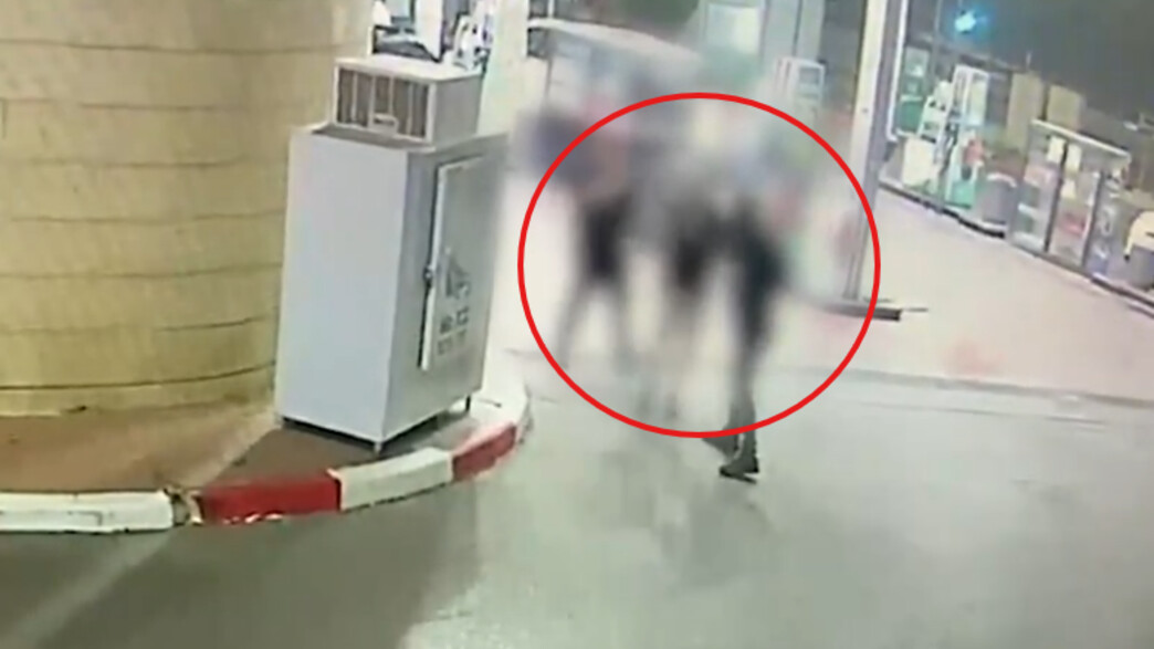 תיעוד תקיפה עובד בתחנת דלק