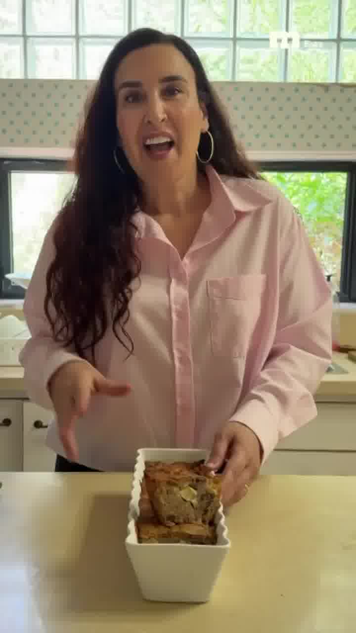 עוגת תפוחים ביתית ומלאת נשמה, בול לעונת החגים המתקרבת. שנתחיל? 