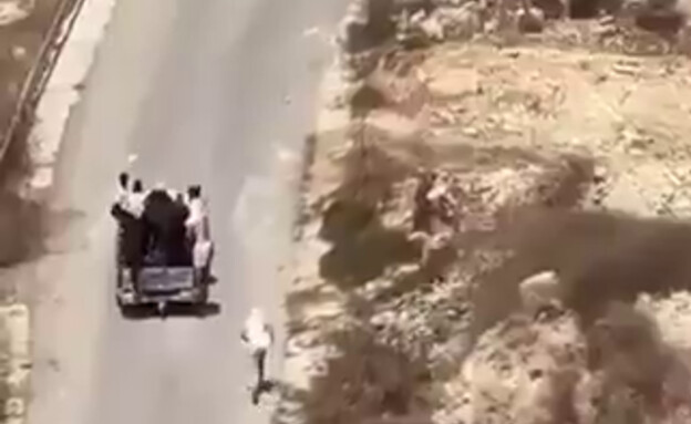 הפורעים הישראלים מגיעים לכפרים בשומרון הפורעים הישראלים מגיעים לכפרים בשומרון