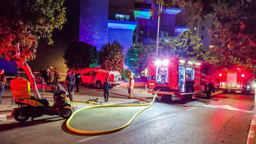 שרפת רכב בחניון תת-קרקעי בראשון לציון
