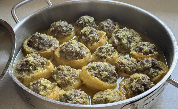 תחתיות ארטישוק ממולאות בשר תחתיות ארטישוק ממולאות בשר