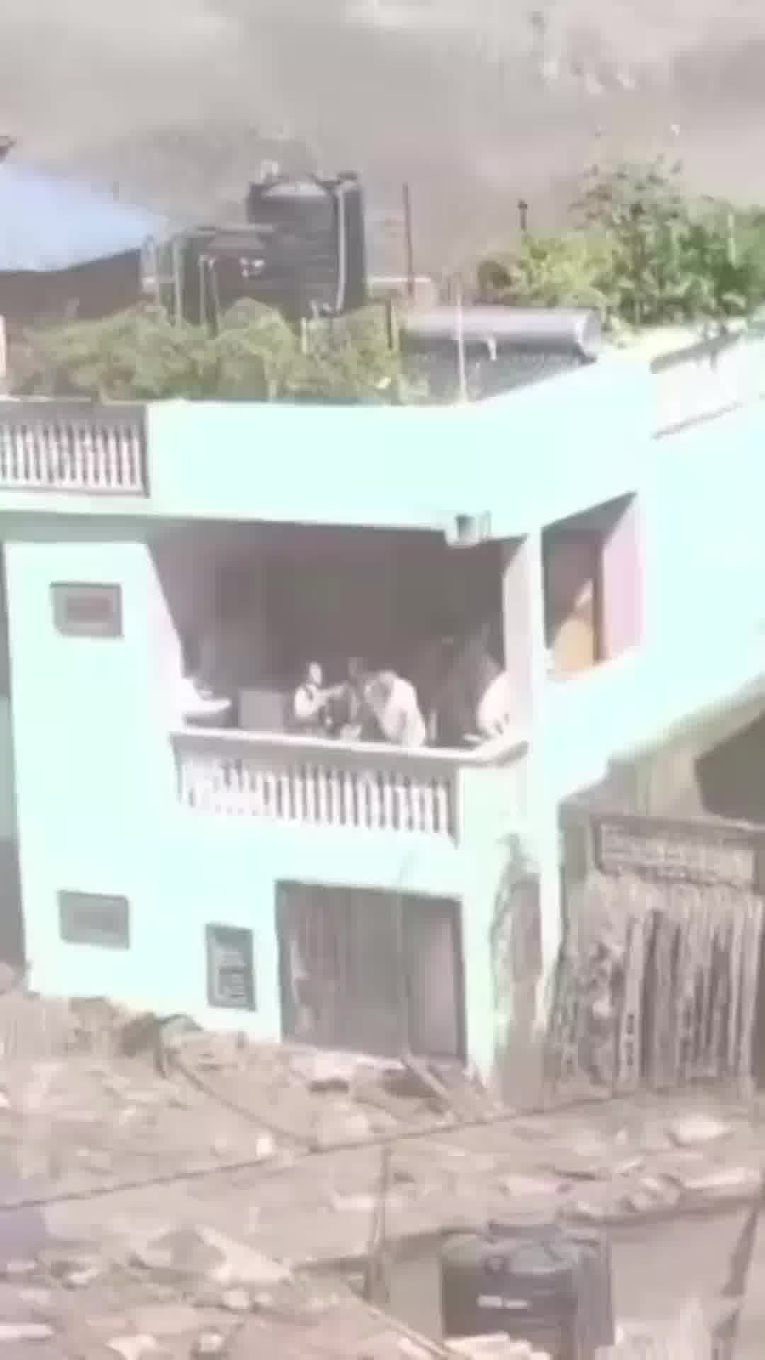 מספר הנעדרים בעקבות השיטפונות בנפאל וטיבט עלה ל-3,000