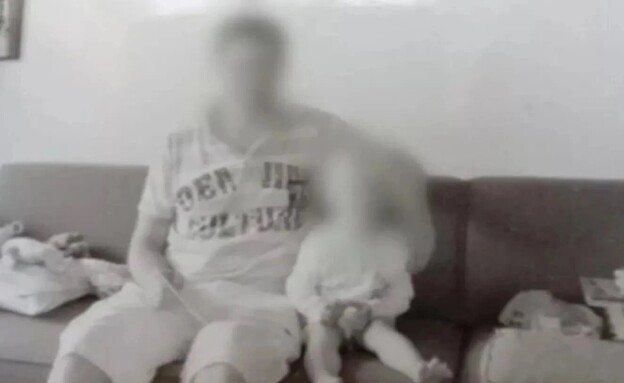 שיקר להורים והשתמש בשמות בדויים