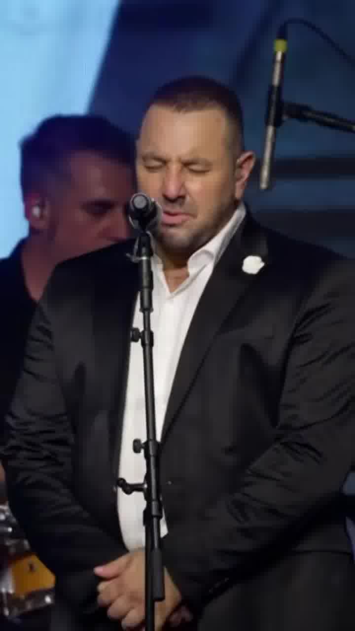 שלומי סרנה הודיעה שסיבוב ההופעות שלו יידחה בשבועיים כי נאלץ לעבור ניתוח