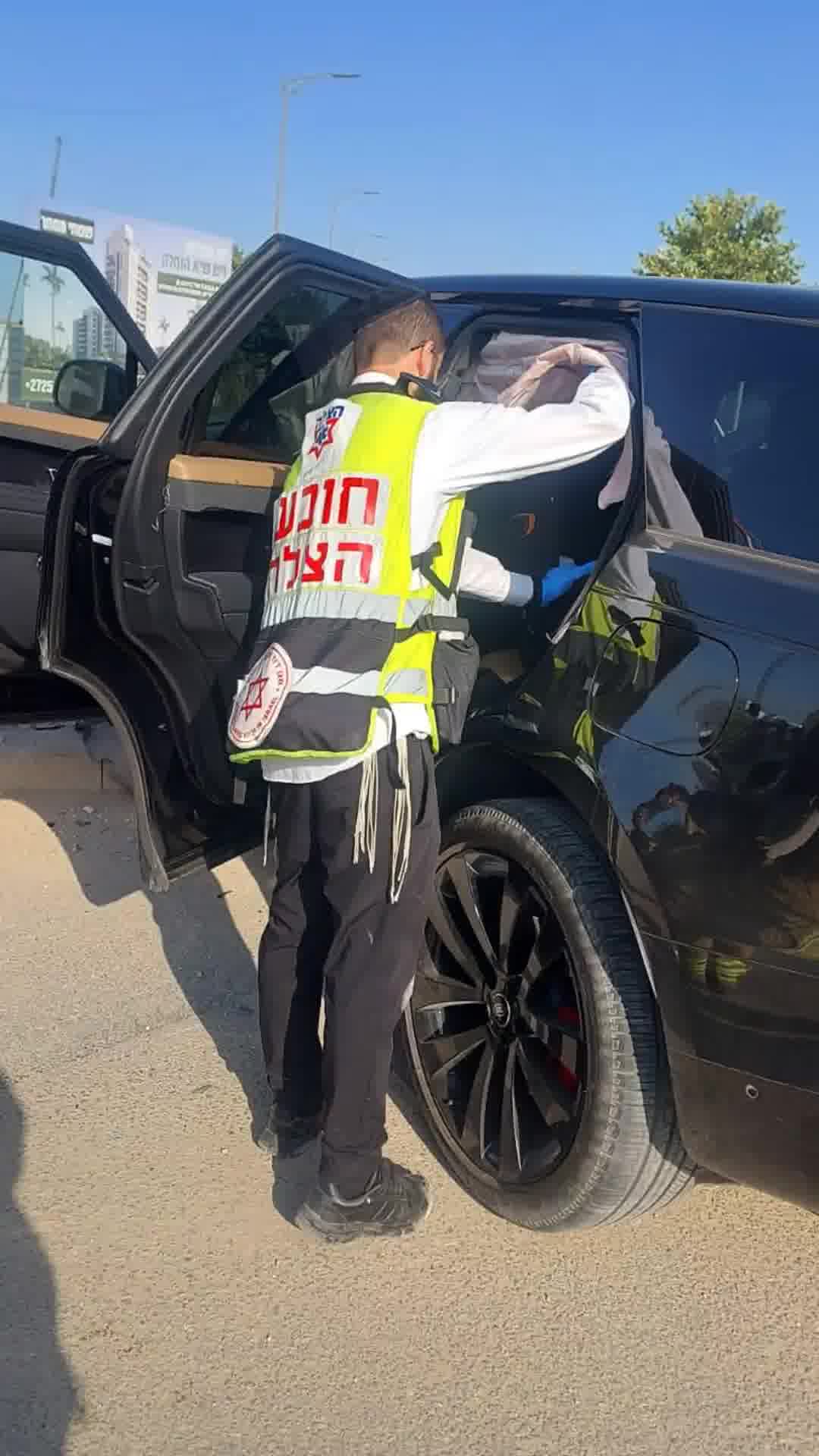 נתיבות: שמונה נפגעים פונו במצב בינוני וקל לאחר תאונת דרכים
