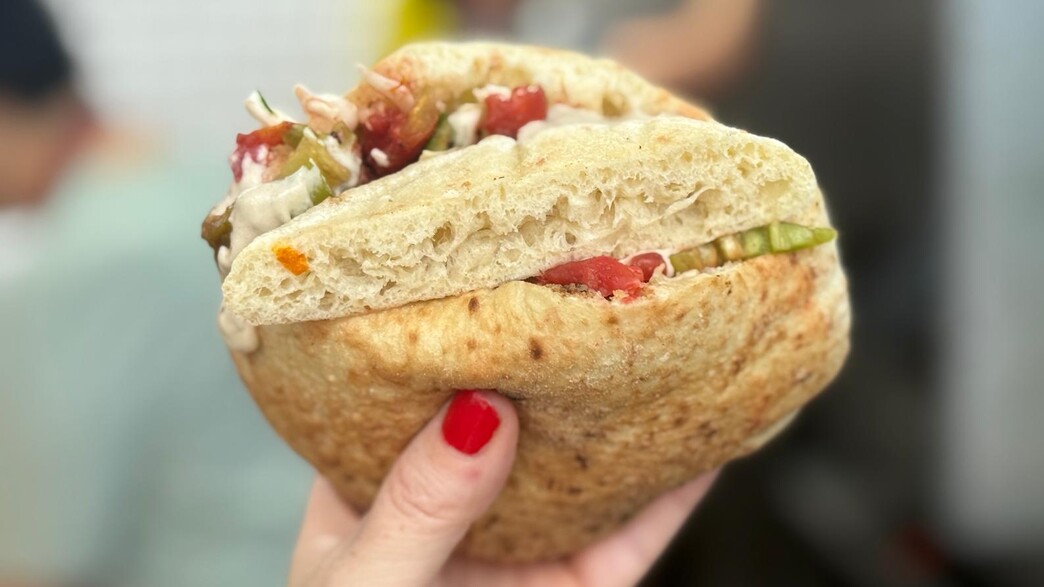 יסמין. מזללת הפיתות החדשה של בני ברק. הקבב החדש 