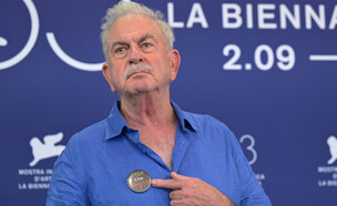 אבי מוגרבי, פסטיבל ונציה 2026 (צילום: Tiziana FABI / AFP, Getty images)