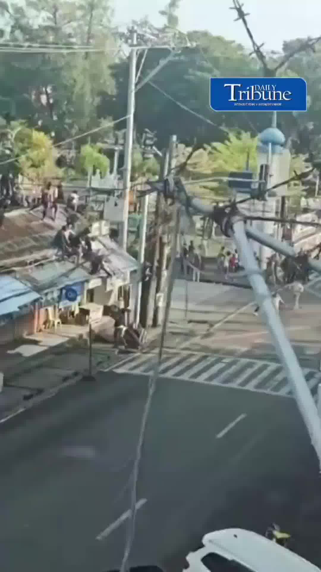 דיווח על לפחות ארבעה נפגעים מירי בקלפי בבחירות בעיר קוטאבטו באי מינדנאו בפיליפינים