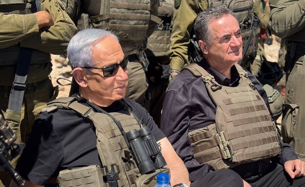 ראש הממשלה ושר הביטחון בביקור בכתר החרמון בסוריה (צילום: דוברות ראש הממשלה)