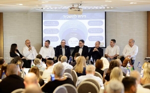 דיון בשוק השכירות בכנס "נדל"ן בקלפי" (צילום: מושיק שמע)