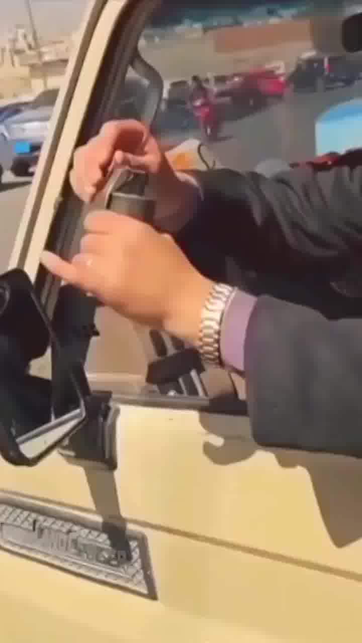 טיפ לחיים: אם שלפת את הנצרה, זרוק את הרימון
