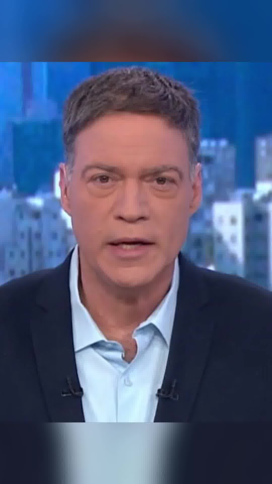 פרסום ראשון: אחרי יותר מ-20 שנה, המגיש אלי ראכלין פוטר בהתראה של יום מחדשות 13