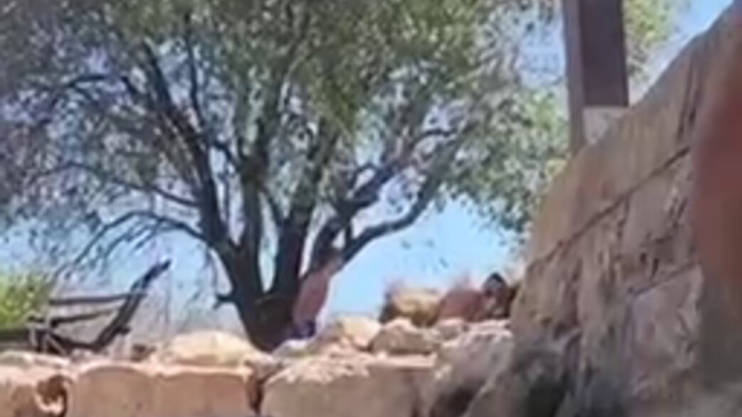 פיגוע בבנימין: בן 30 נפצע קשה מירי על רוחצים במעיין