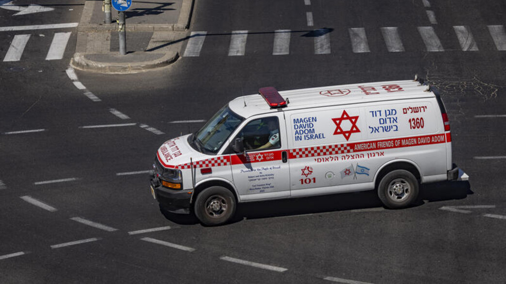 אמבולנס בכניסה לירושלים ביום כיפור 2026 אמבולנס בכניסה לירושלים ביום כיפור 2026