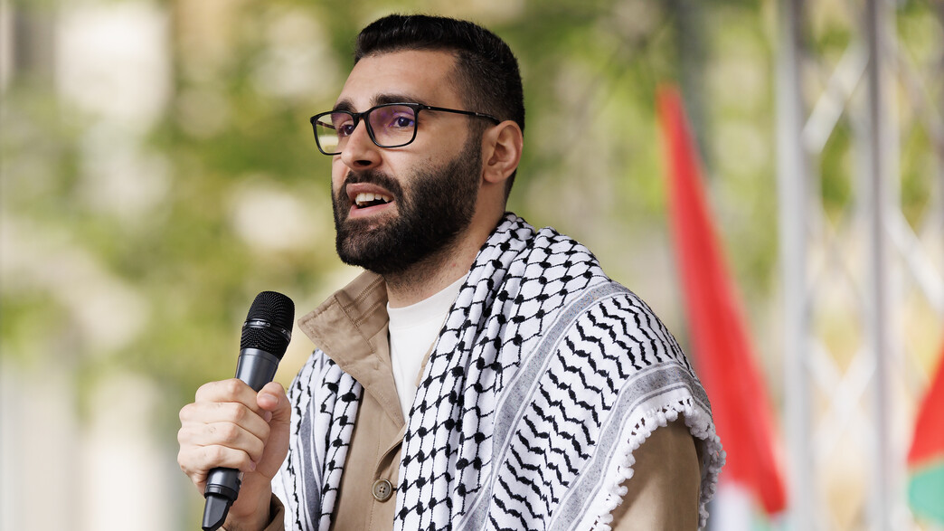 הצלם העזתי מועתז עזאיזה הצלם העזתי מועתז עזאיזה