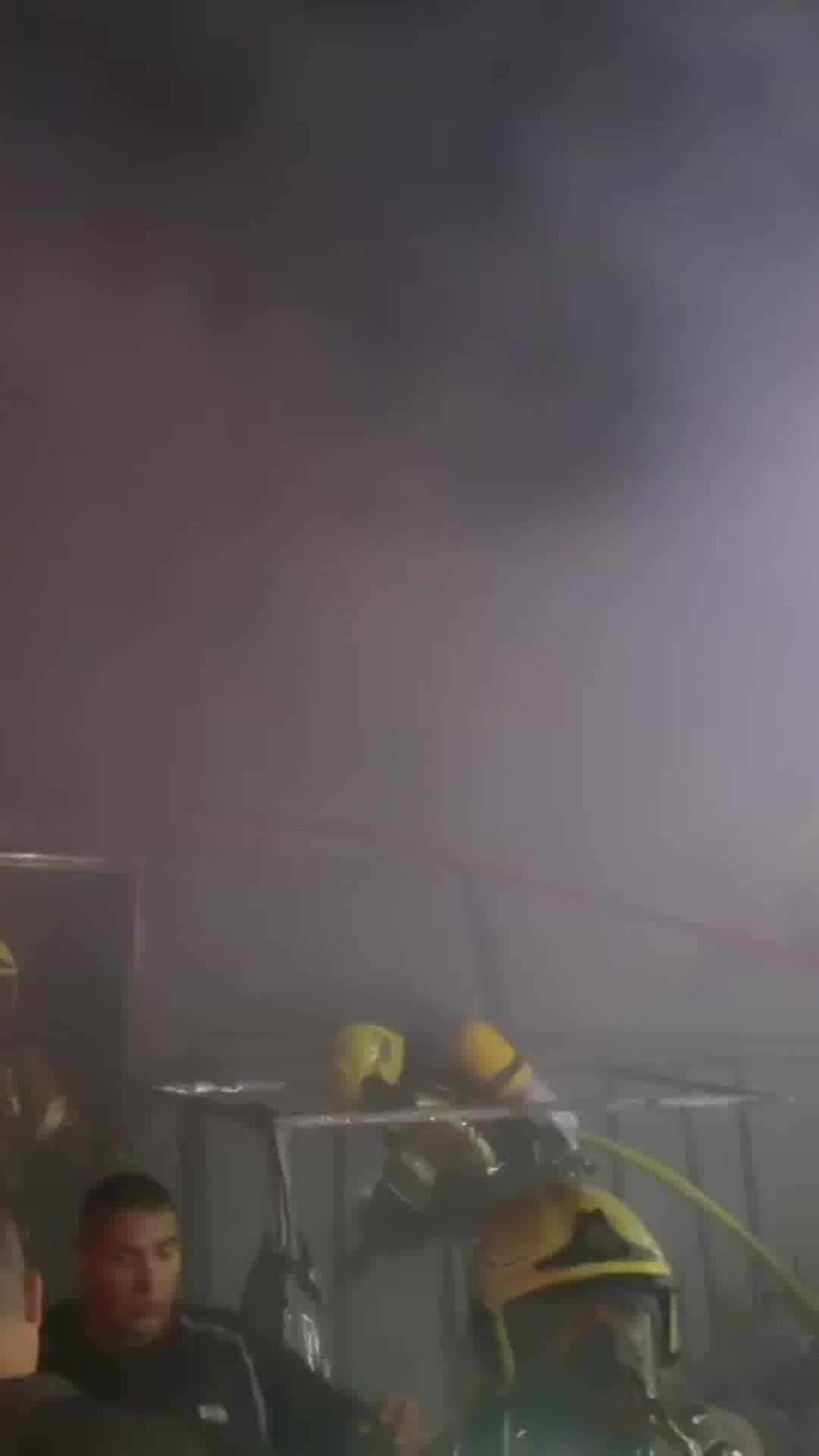 שריפה פרצה הלילה בחנות לחומרי בניין בשכונת צור באהר בירושלים