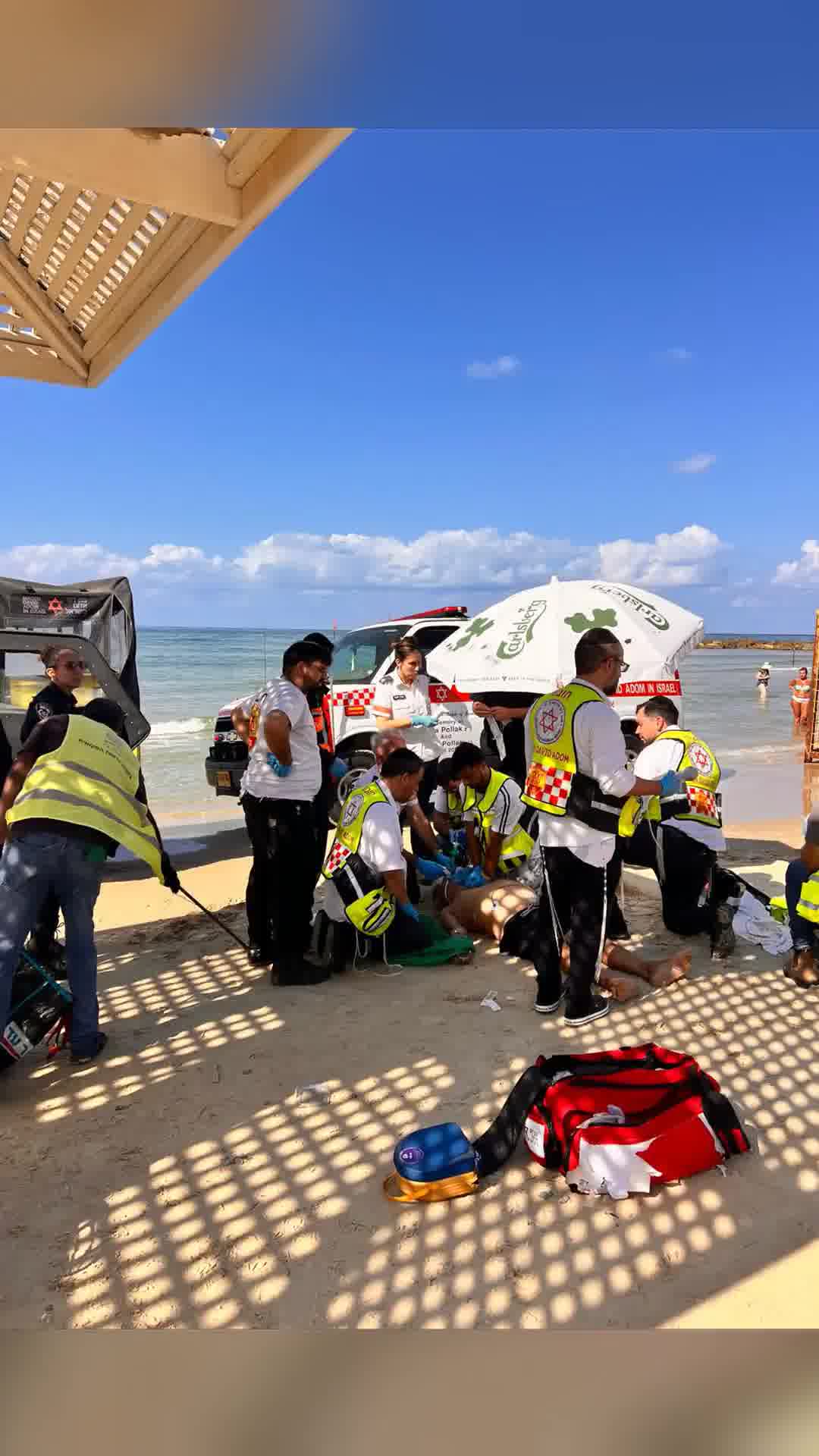 נתניה: בן 80 טבע בחוף הים, ופונה במצב קשה בתום פעולות החייאה
