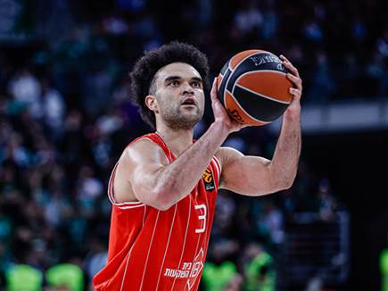 אצלכם בקבוצה? בראיינט (GETTY) אצלכם בקבוצה? בראיינט (GETTY)