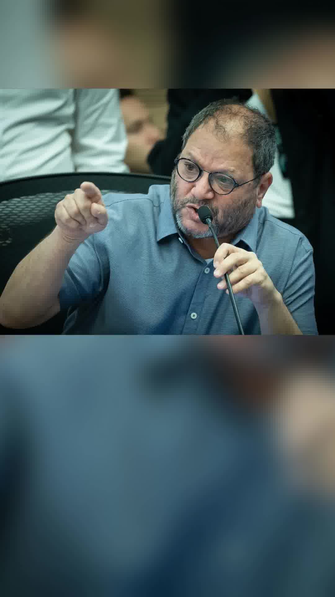 ועדת הבחירות קבעה: עופר כסיף לא יוכל להשתתף בבחירות
