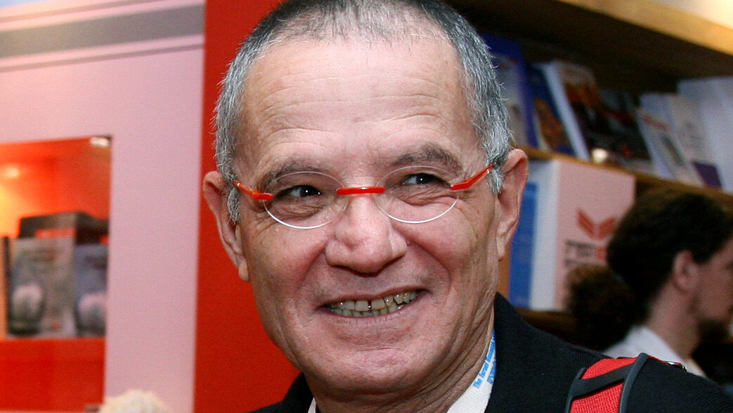 מנשה רז מנשה רז