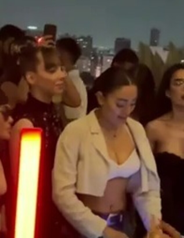 הסודות של הדור הצעיר באיראן הסודות של הדור הצעיר באיראן