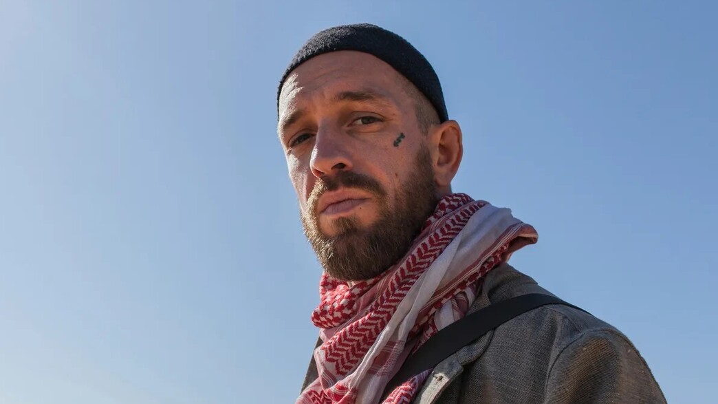 התורם הפרו-פלסטיני המבוקש ג'יימס קוקס צ'יימברס התורם הפרו-פלסטיני המבוקש ג'יימס קוקס צ'יימברס
