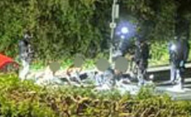 העצורים בבסיס בבריטניה העצורים בבסיס בבריטניה