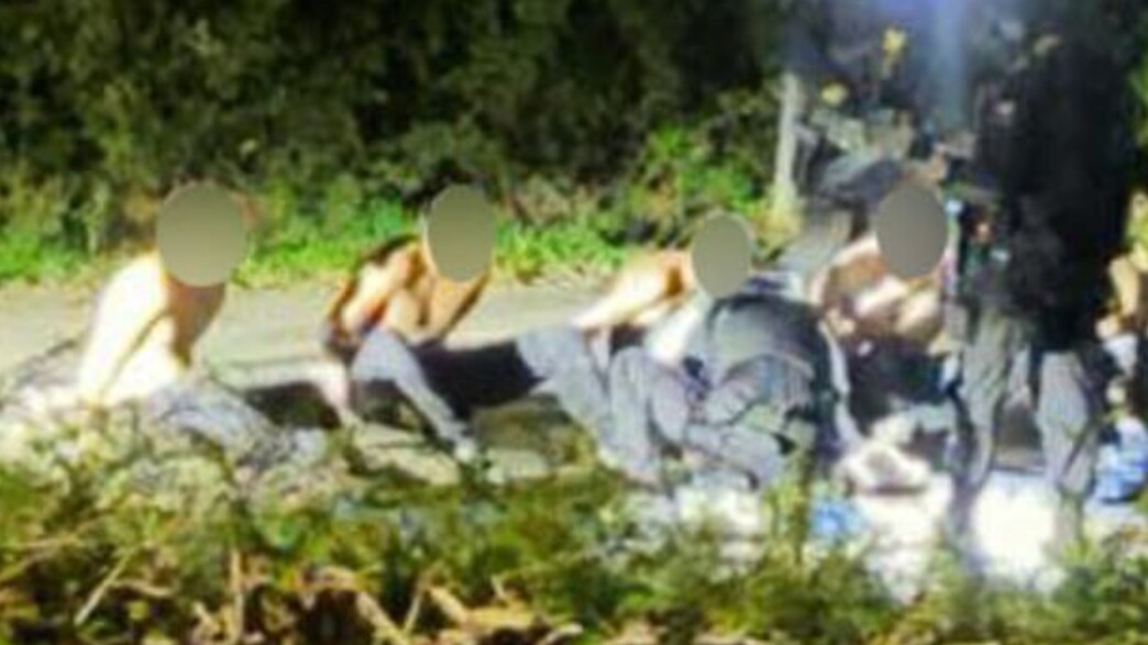 העצורים בבסיס בבריטניה העצורים בבסיס בבריטניה