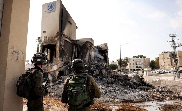 תחנת המשטרה בשדרות לאחר מתקפת הפתע ב-7 באוקטובר תחנת המשטרה בשדרות לאחר מתקפת הפתע ב-7 באוקטובר