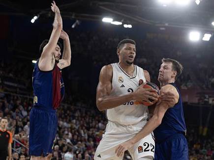 (Rodolfo Molina/Euroleague Basketball via Getty Images) (Rodolfo Molina/Euroleague Basketball via Getty Images)