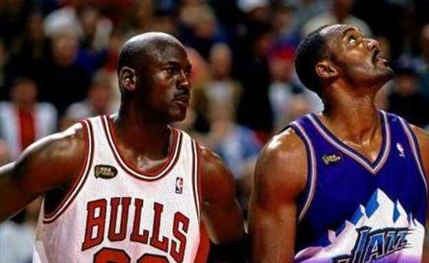 (Photo by Andrew D. Bernstein/NBAE via Getty Images) (צילום: ספורט 5)