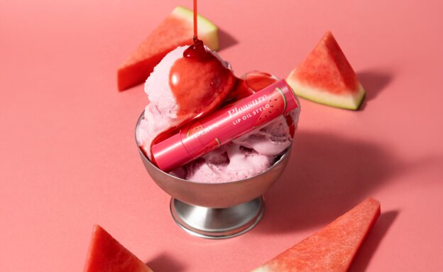 PUPA Pleaure-Lip-Oil-Stylo PUPA Pleaure-Lip-Oil-Stylo