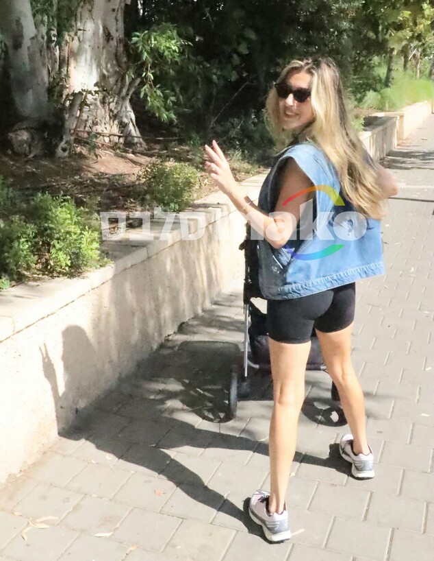 אן זיוי פפרצי עם בנה בן אן זיוי פפרצי עם בנה בן