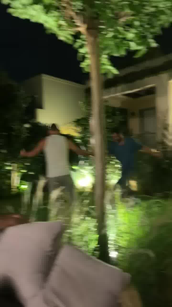 אסי ושלום נזכרים במסיבות כיתה