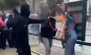ניסתה לעצור את הוונדליזם בעיר, והותקפה