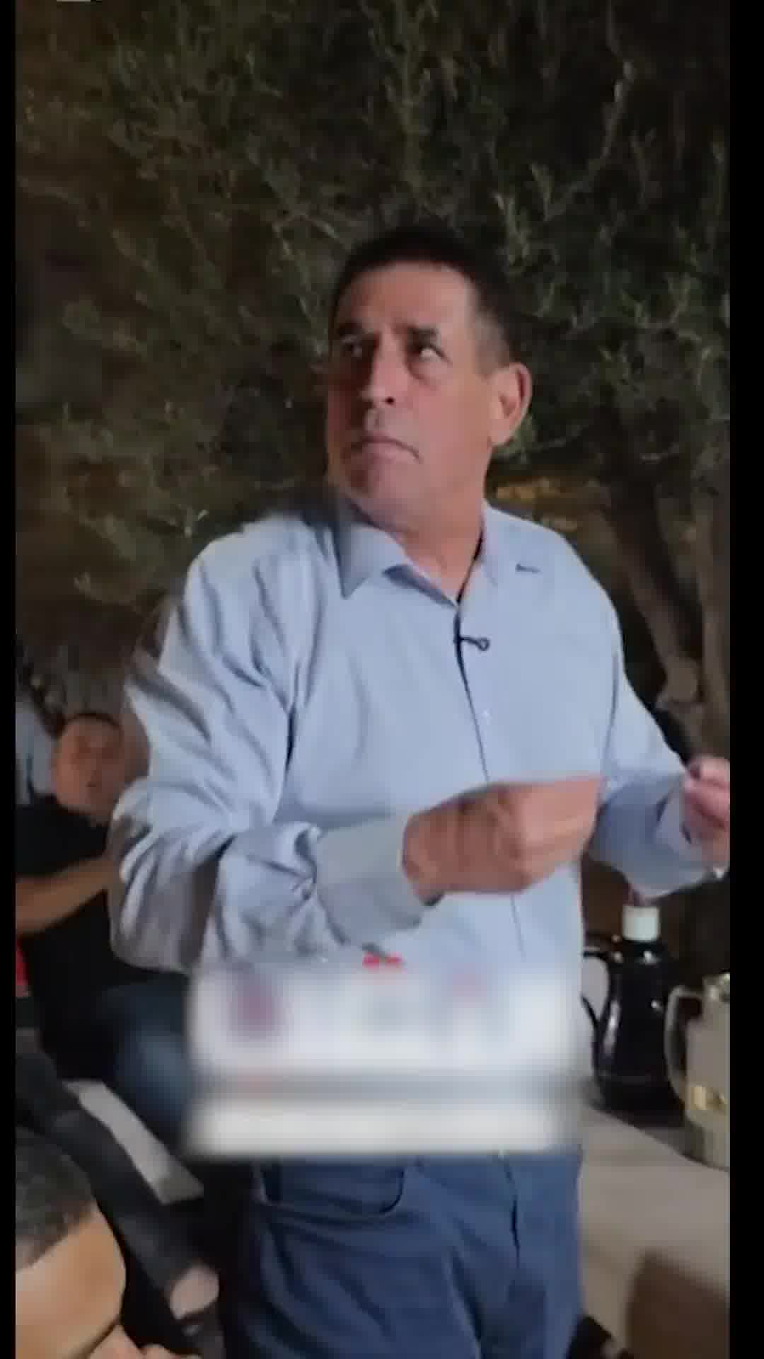 בזמן ביקורו של מועמד רע"מ יואב סגלוביץ' ברהט: קולות ירי בלתי פוסקים