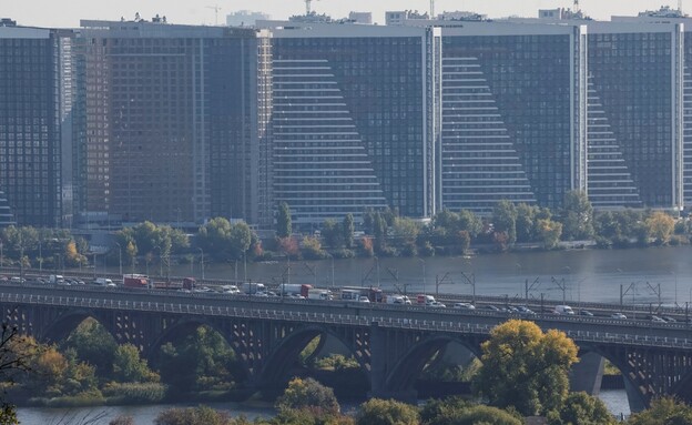 שיבושי תנועה קשים בקייב בעקבות המתקפות של רוסיה שיבושי תנועה קשים בקייב בעקבות המתקפות של רוסיה