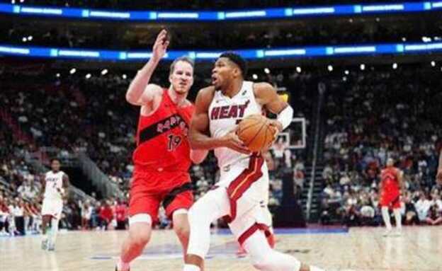Brian Babineau/NBAE via Getty Images (צילום: ספורט 5)