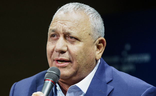 יו"ר מפלגת "ישר", גדי איזנקוט, ברייכמן יו"ר מפלגת "ישר", גדי איזנקוט, ברייכמן