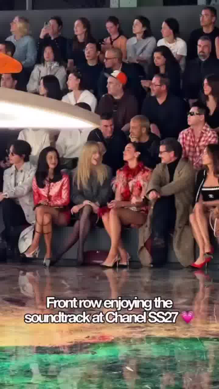 ד"ש מהתצוגה של שאנל הלילה: ניקול קידמן, דואה ליפה ופדרו פסקל נהנים בשורה הראשונה
