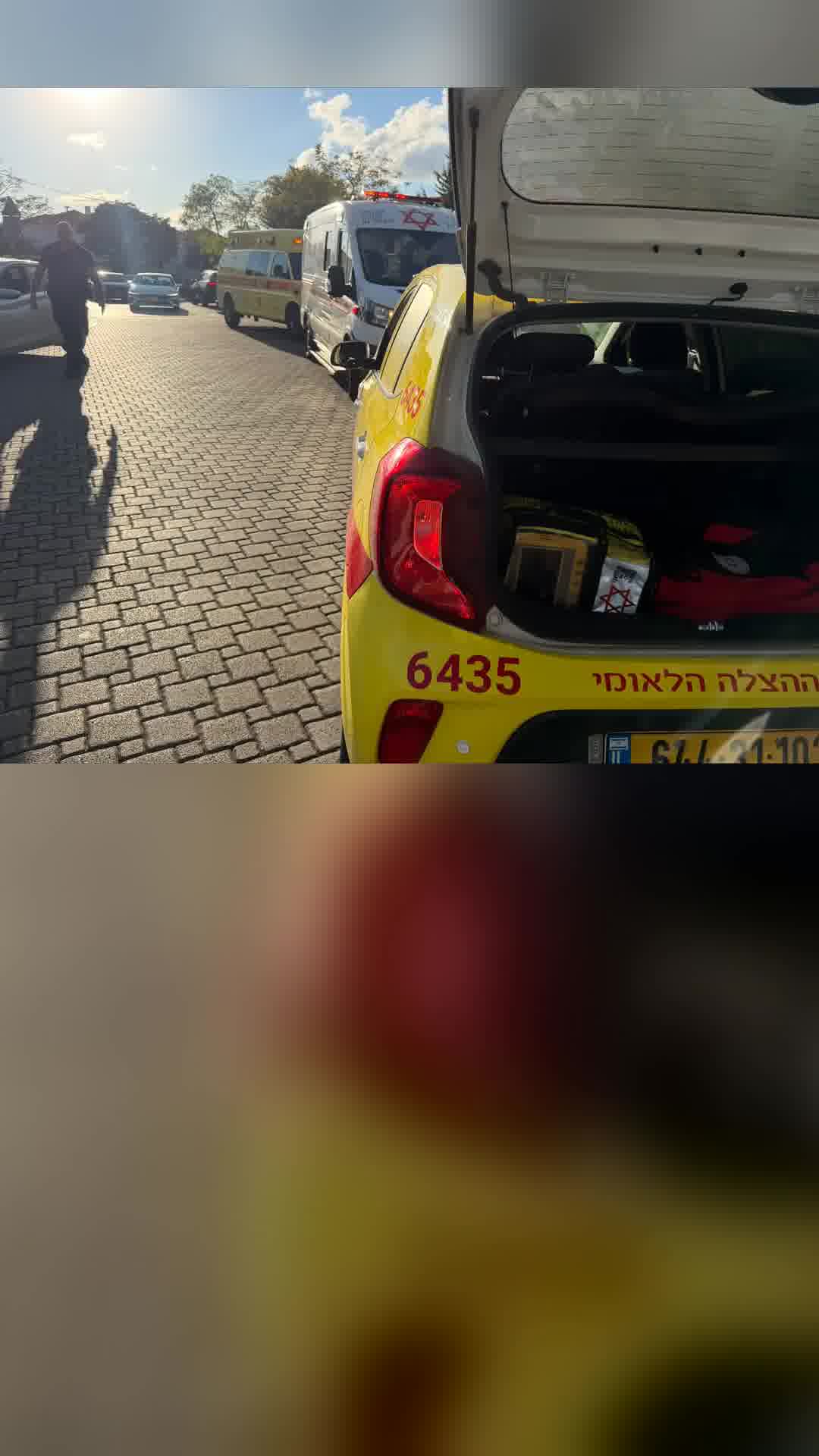 רוכב קורקינט חשמלי בן 23 במצב בינוני לאחר שנפצע במהלך רכיבה בכפר יונה