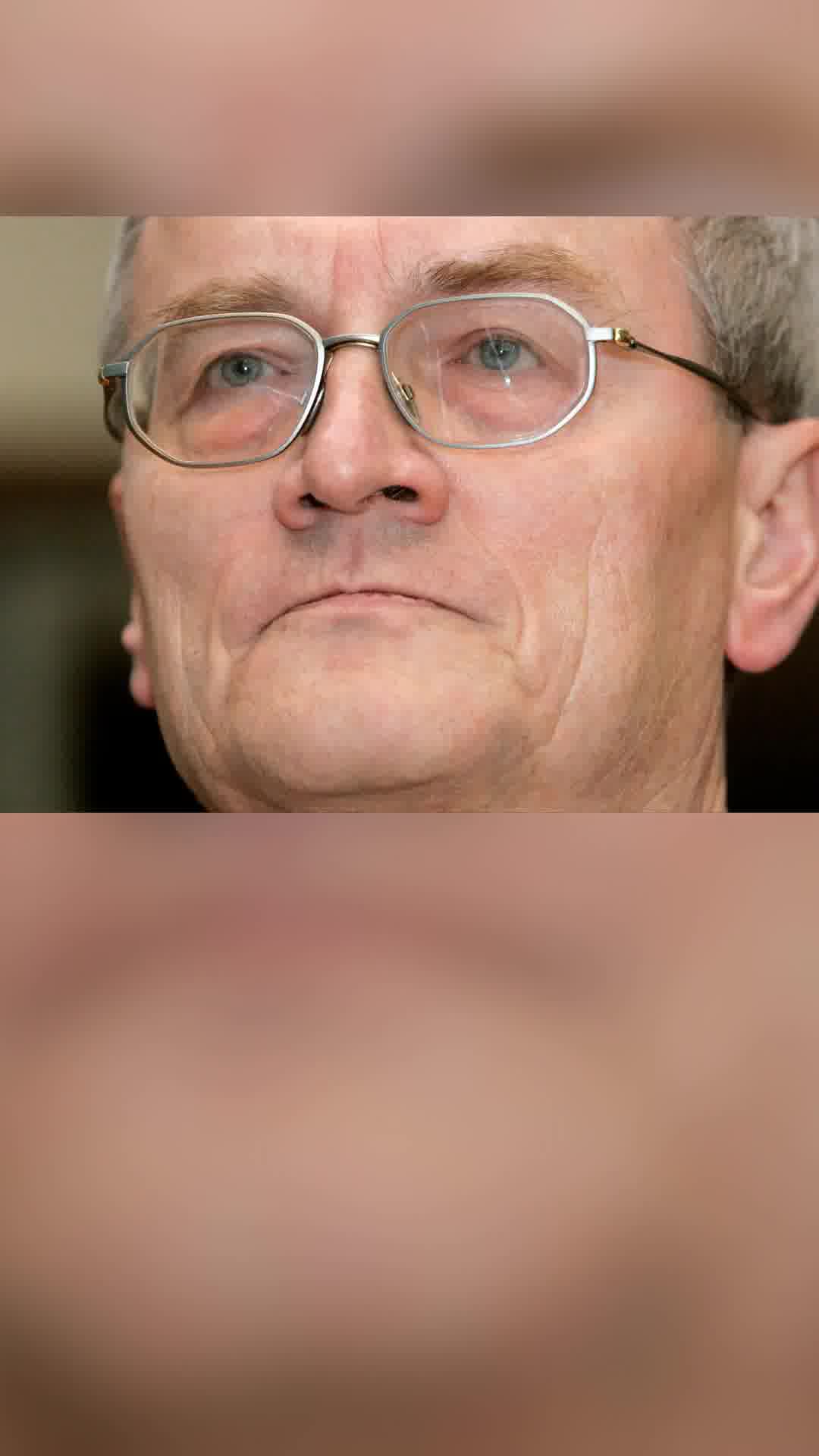 אוגוסט האנינג, ראש שירות ביון החוץ לשעבר של גרמניה, נעצר בחשד לריגול ובגידה עבור מעצמה זרה