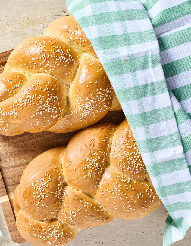 חלות של עינב בובליל חלות של עינב בובליל