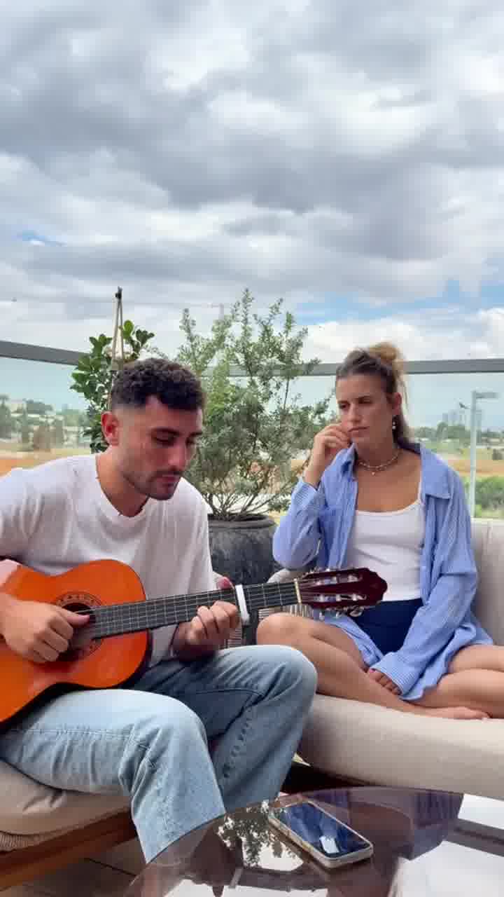 ״בשביל כל אלה שכבר לא יספיקו לאהוב״: יעל אלקנה ועידו מלכה מבצעים את ״אל העולם שלך״