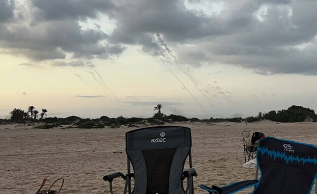 טילים מעל הראש בחוף זיקים טילים מעל הראש בחוף זיקים