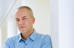 פרופ גיל זלצמן (צילום: עופר חן  )